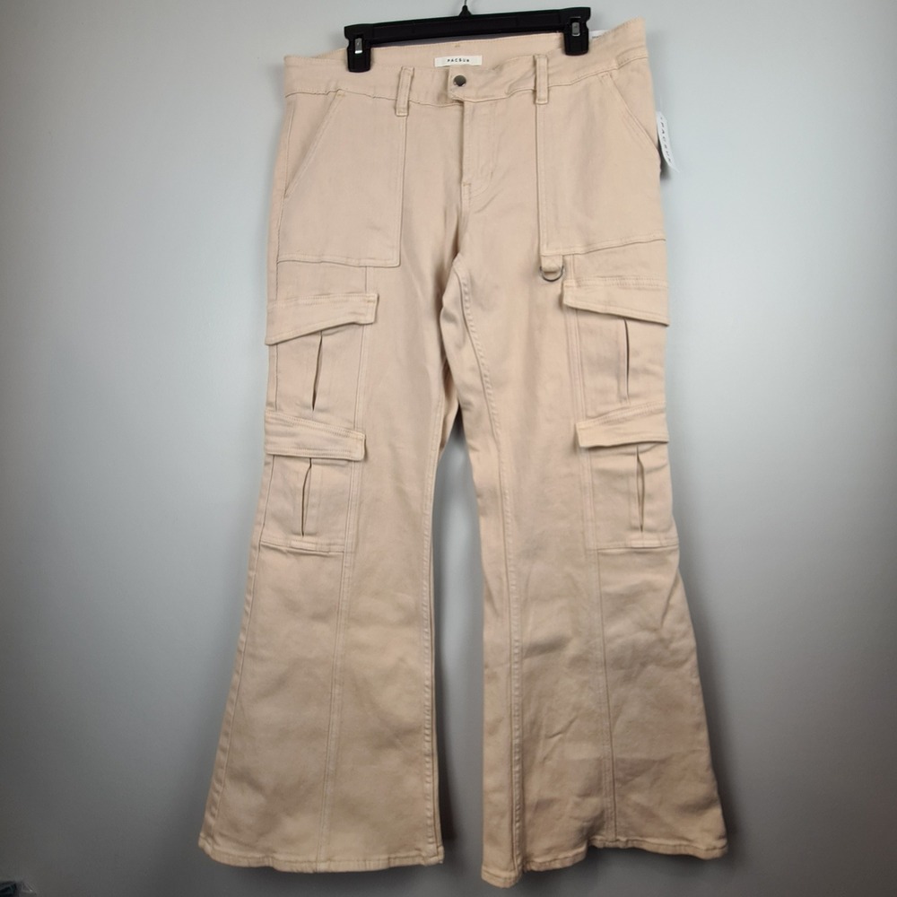 PacSun Low Rise Skater Cargo Pants Beige Womens 30‎ Beige Flare Utility FLAW
